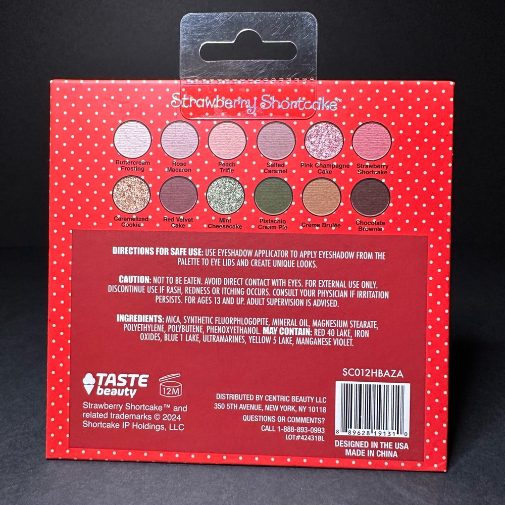 Strawberry Shortcake Eyelash Curler and Palette Set 🍓 - Picture 6 of 8